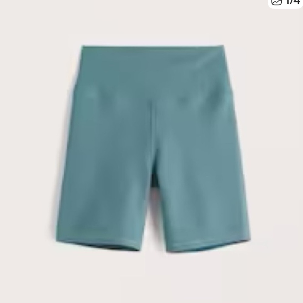 Abercrombie & Finch YBP Flex Studio Bike Shorts